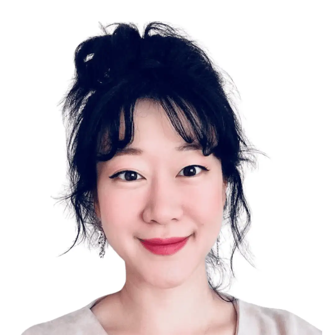 Immigration Adviser Amy Xu